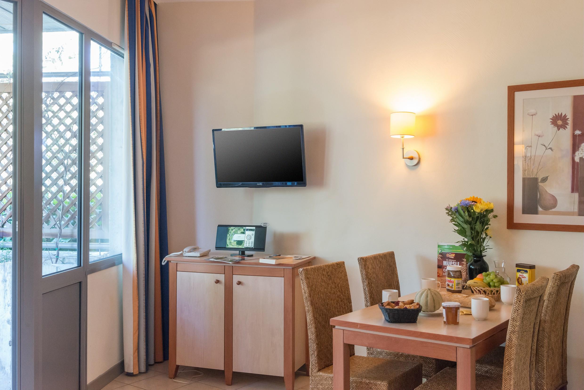 Sowell Family Le Vallon Grospierres Ngoại thất bức ảnh
